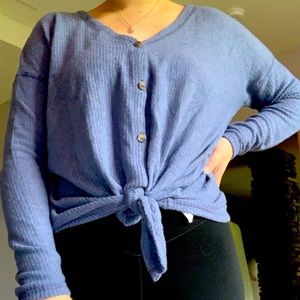 American Eagle shirt